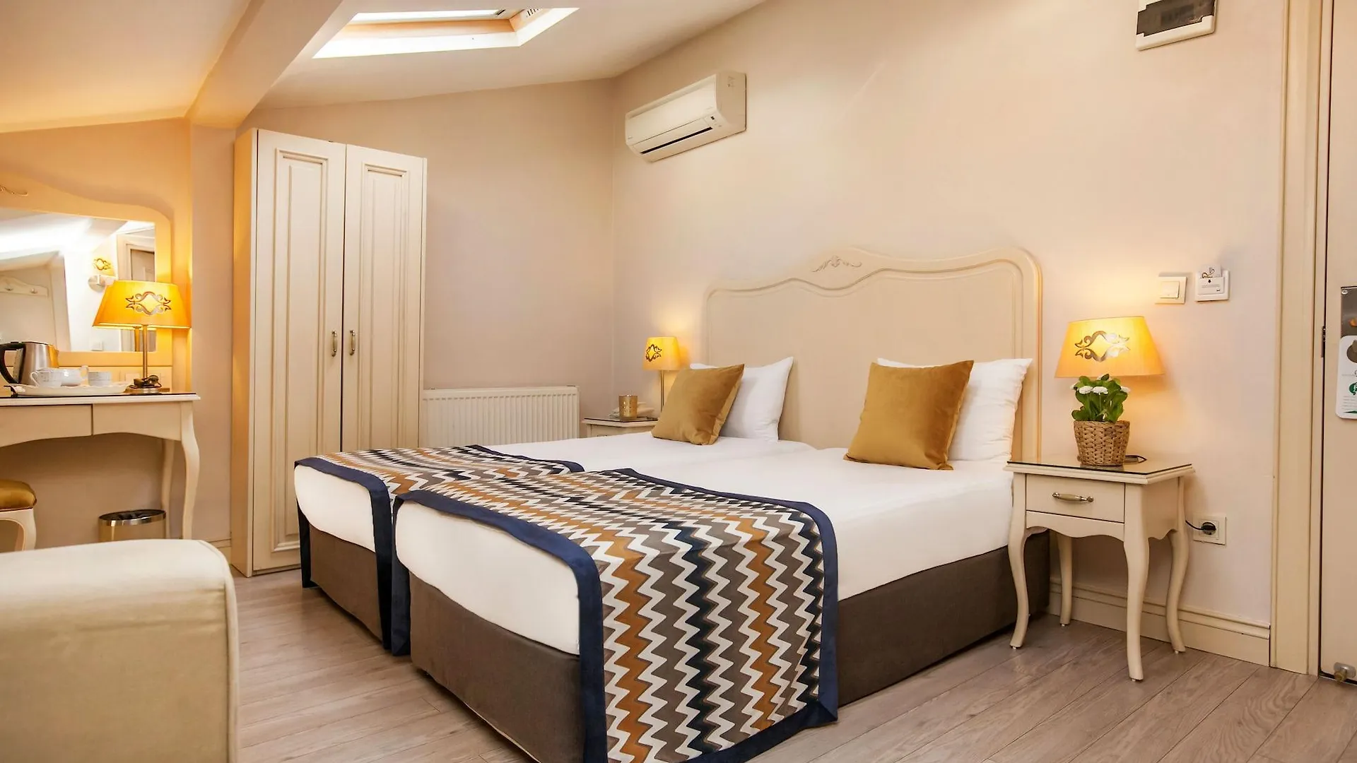 Raymond Hotel Old City Istanbul