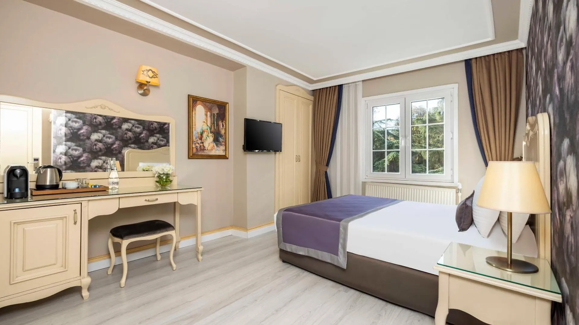 ****  Raymond Hotel Old City Istanbul Turkey