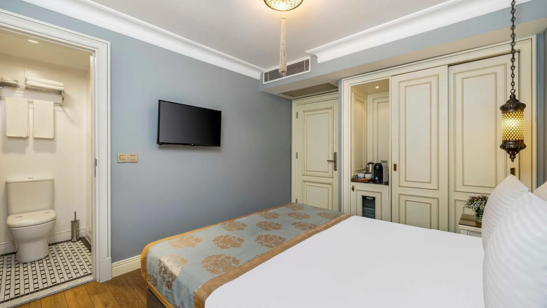 Raymond Hotel Old City İstanbul 4*,