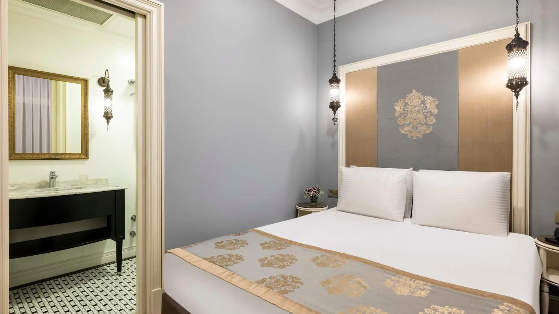 Raymond Hotel Old City Istanbul Turkey